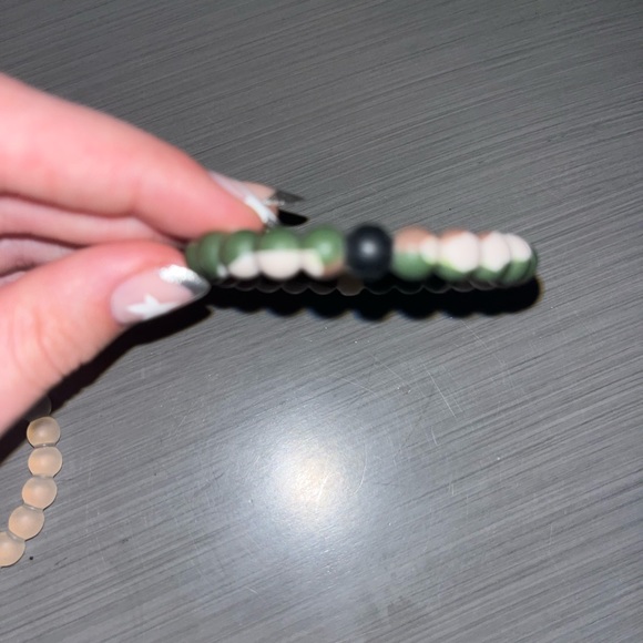 2 Lokia bracelets - Picture 5 of 5